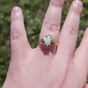 10K Yellow Gold Diamond & Marquise Opal Cocktail Cluster Ring Size 7